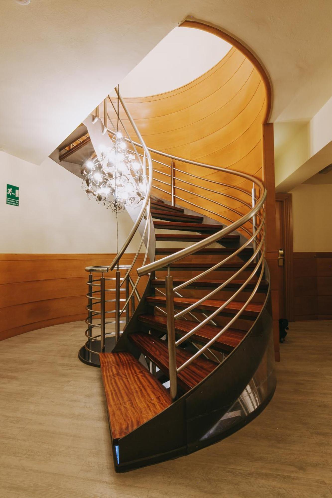 Hotel Zaragoza Plaza San Sebastian Exterior photo
